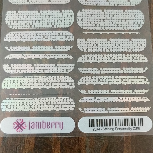 *Popular Wraps* - Picture 4 of 5